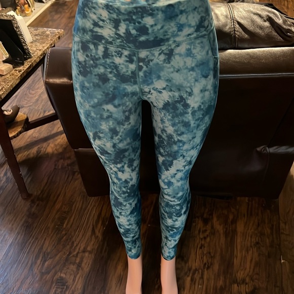 Athleta Pants - Athleta 🤩